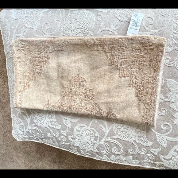 COPY - Pottery barn throw pillow case - Picture 2 of 10